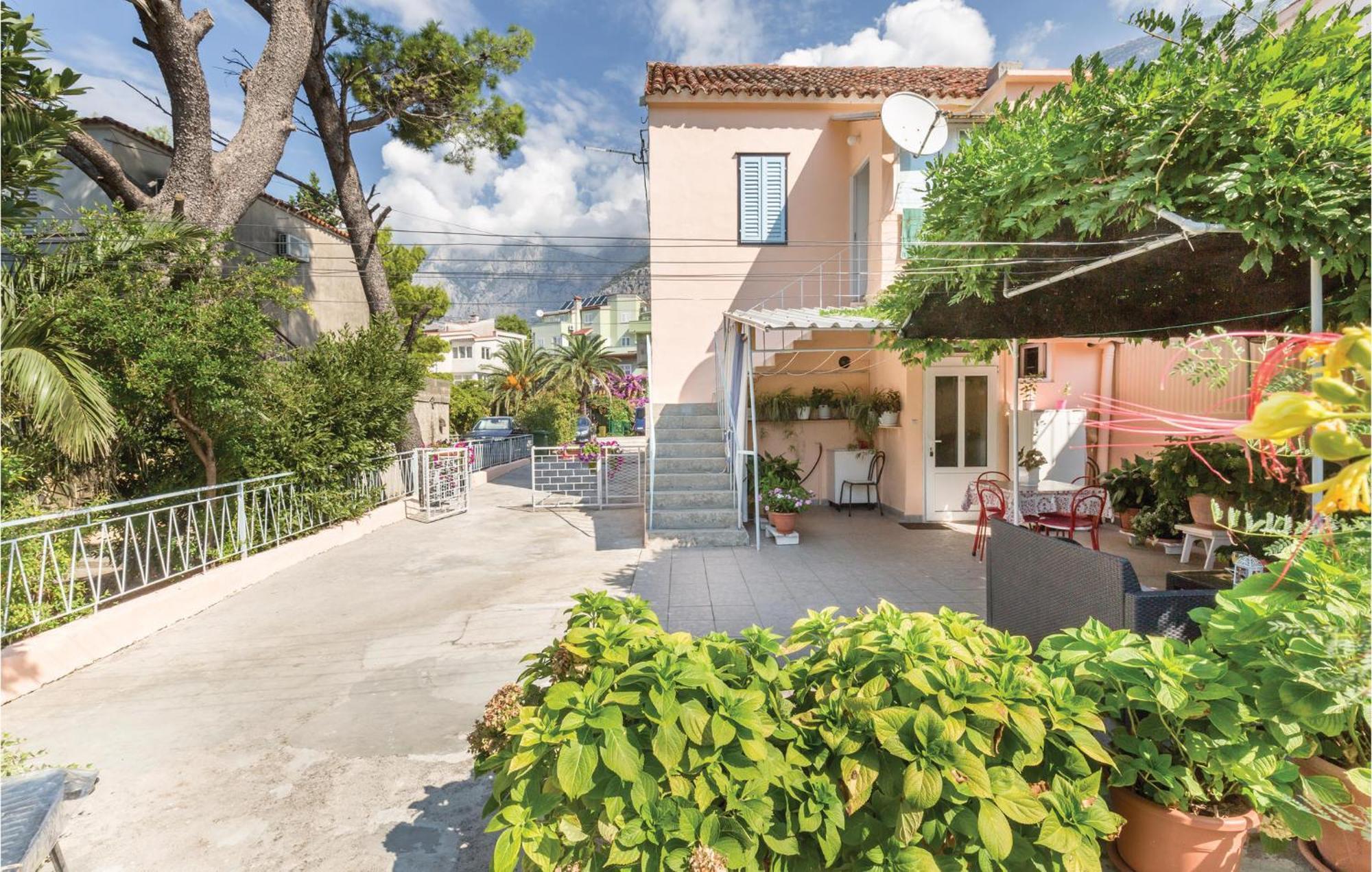 Awesome In With Kitchen * Makarska